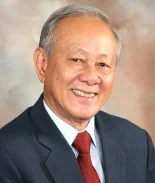 育明 (已故)