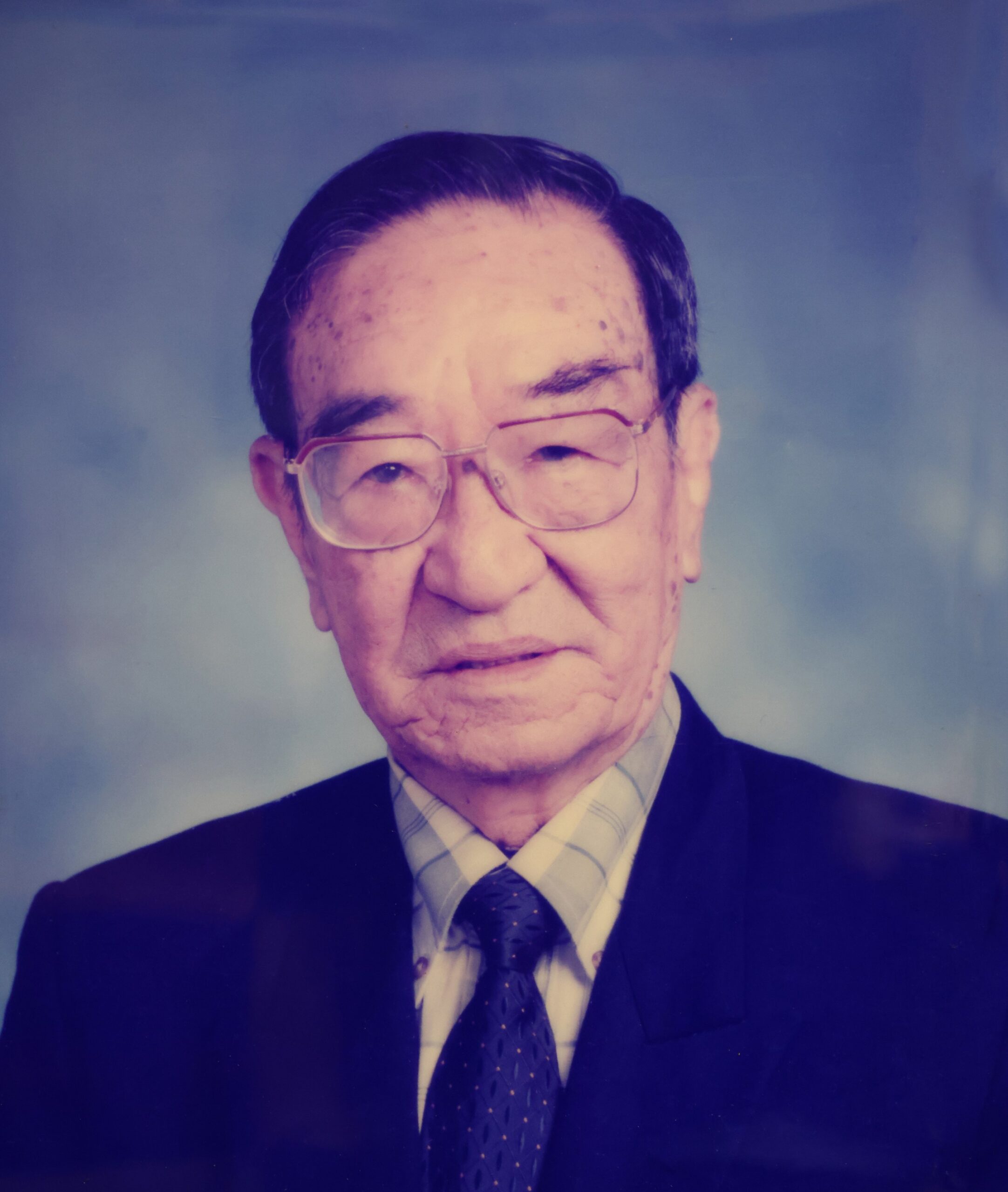  两程 (已故)